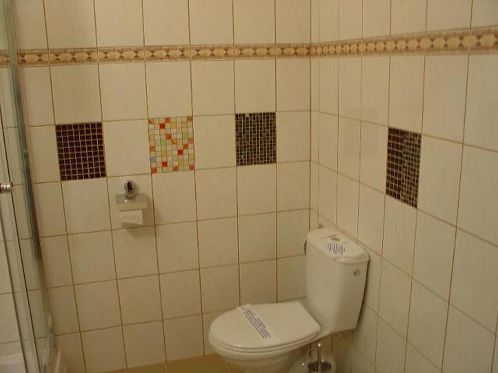 Hotel Rezydencja Parkowa Warschau Zimmer foto